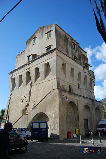 torre di marina di vietri.JPG